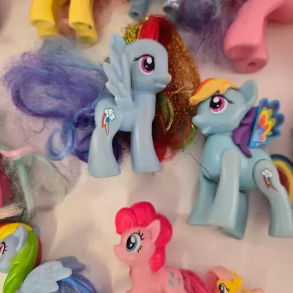 My Little Pony MLP Toy Figure Lot of 13 Ponies Assorted Mixed Lot Pretend Play - Picture 11 of 11